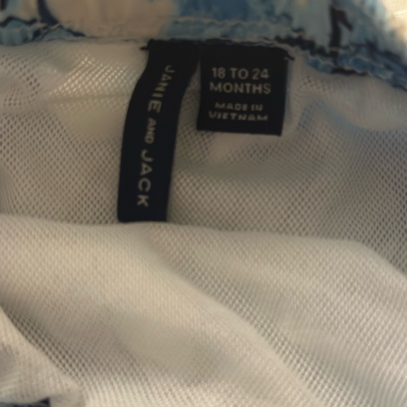 18-24 month NWOT Janie and Jack bathing suit - Picture 2 of 2